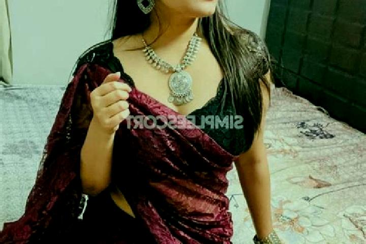 Nova, 30 — Escort in Dombivali, India