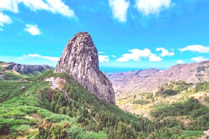 Nova, 30 — Escort in San Sebastian de la Gomera, Spain