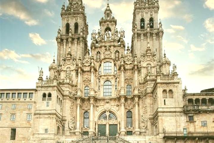 Nova, 30 — Escort in Santiago de Compostela, Spain
