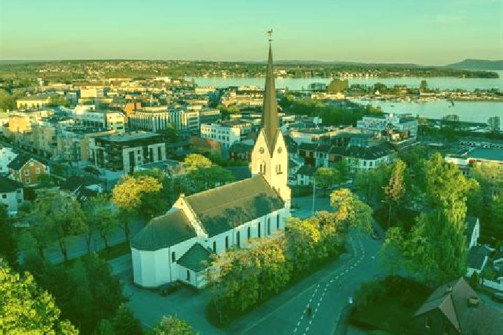Nova, 31 — Escort in Rensvik, Norway