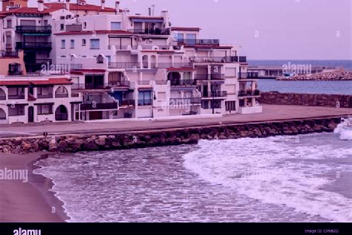 Nova, 31 — Escort in Roda de Bara, Spain