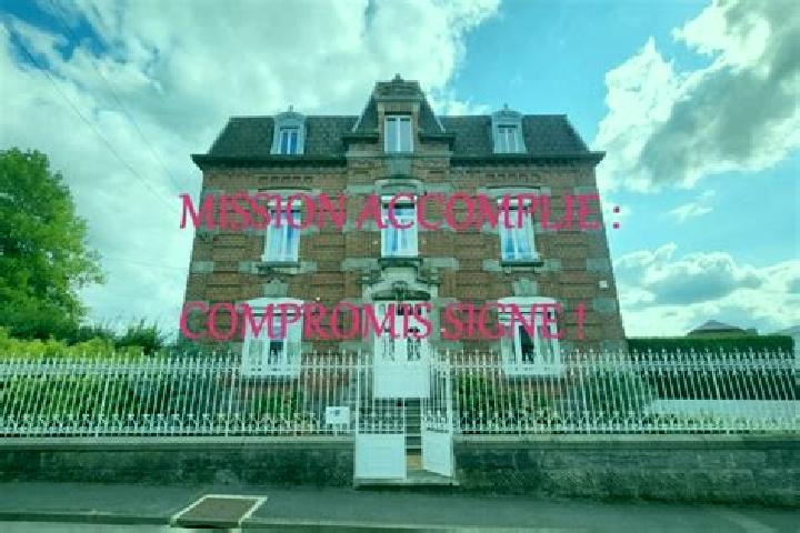 Nova, 31 — Escort in Wignehies, France