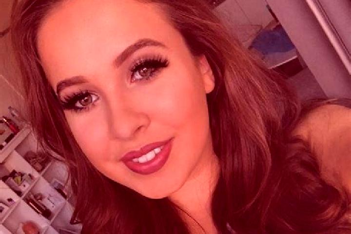 Nova, 32, a dark blonde amber-eyed latina companion based in San Andres Ahuashuatepec. Offering Girlfriend Experience, Fetish, Duos. Available for incall and...
