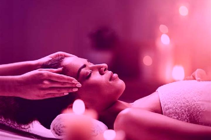 Nova, 32, a red dark-eyed indian companion based in Sidorejo. Offering Deep French Kissing, A-Level, 69, Overnight, Massage. Available for incall and outcall...