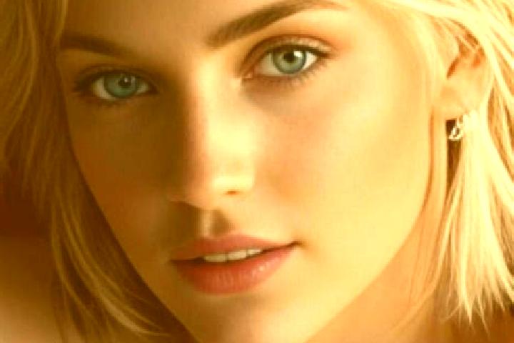 Nova, 33, a blonde blue-eyed caucasian companion based in Kageroed. Offering Fetish, Striptease, GFE. Available for incall and outcall, day and evening dates.
