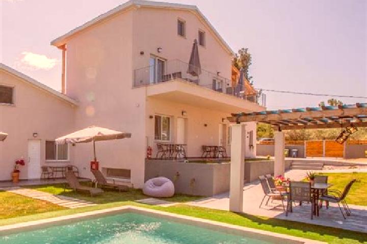 Nova, 33 — Escort in Nea Selefkeia, Greece