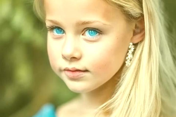 Nova, 35, a blonde blue-eyed indian companion based in Assais-les-Jumeaux. Offering Tantra, Girlfriend Experience, Erotic Massage, Duos, Party Girl. Availabl...