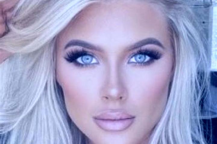 Nova, 35, a platinum blonde grey-eyed middle eastern companion based in Rochedo. Offering Couples, Girlfriend Experience, Dinner Date, Fetish. Available for ...