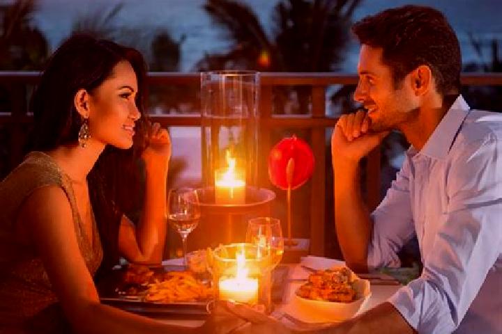 Nova, 35, a red dark-eyed middle eastern companion based in Soldanesti. Offering Fetish, Dinner Date, Couples. Available for incall and outcall, day and even...