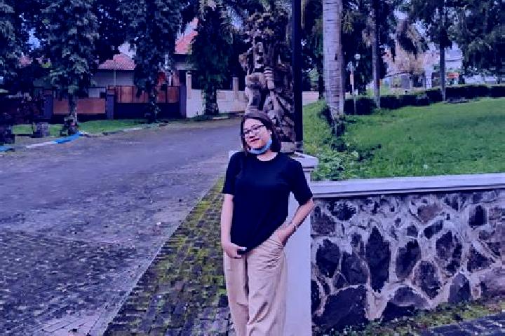 Nova, 36 — Escort in Oebufu, Indonesia