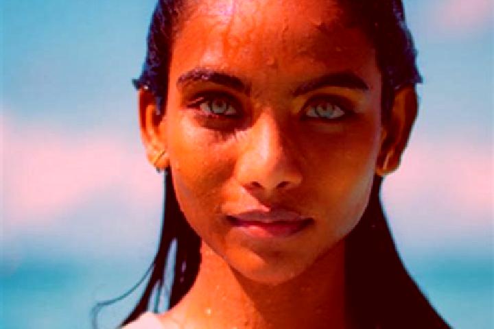 Nova, 37, a auburn blue-eyed indian companion based in Kresek. Offering Dinner Date, GFE, Duos. Available for incall and outcall, day and evening dates.