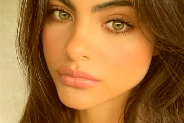Nova, 37, a chestnut green-eyed indian companion based in Parscoveni. Offering Deep French Kissing, OWO, Girlfriend Experience. Available for incall and outc...