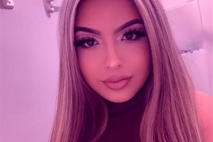 Nova, 38, a blonde amber-eyed latina companion based in Enshi. Offering Couples, Fetish, BDSM, Tantra, A-Level. Available for incall and outcall, day and eve...