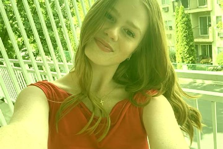 Olivia, 20 — Escort in Haviland, United States