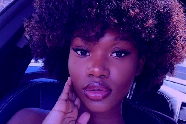 Olivia, 21, a black dark-eyed ebony companion based in South Chicago. Offering Domination, Roleplay, Fetish, Girlfriend Experience, Travel Companion. Availab...