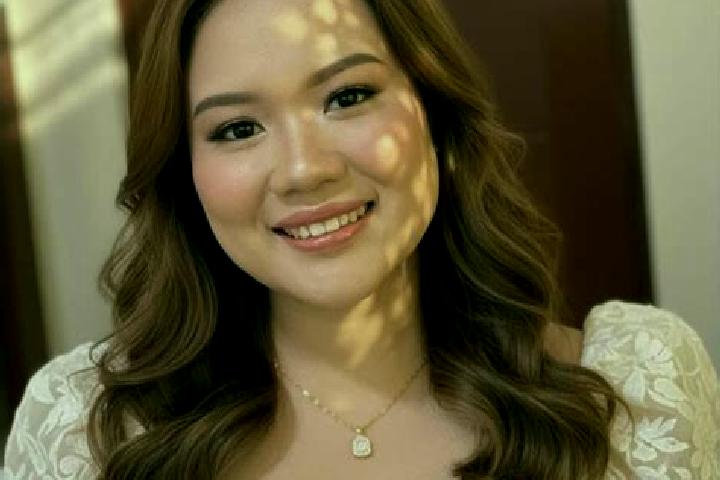 Olivia, 21 — Escort in Pambuhan, Philippines