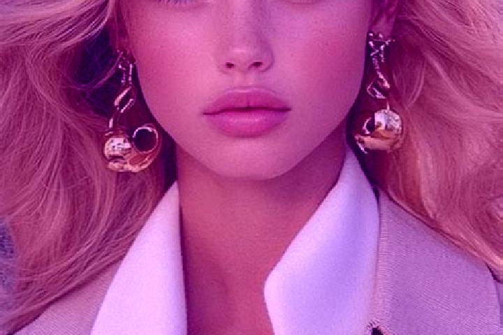 Olivia, 22, a auburn blue-eyed indian companion based in Skycov. Offering GFE, Massage, A-Level, Roleplay. Available for incall and outcall, overnight bookin...