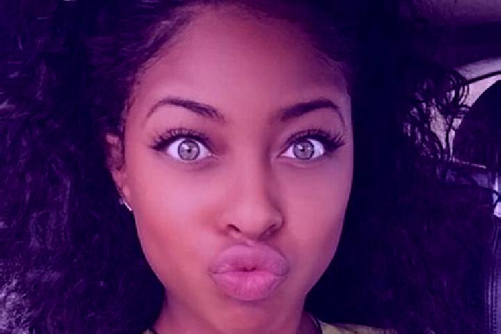 Olivia, 22, a black green-eyed ebony companion based in Chapmanville. Offering A-Level, Duos, 69. Available for incall and outcall, overnight bookings availa...
