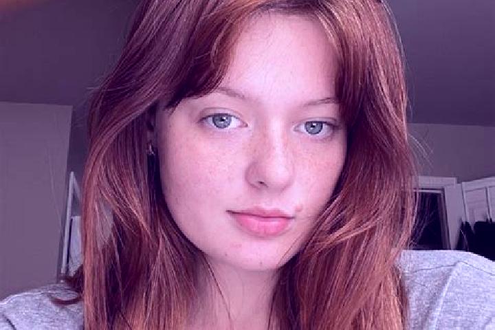 Olivia, 22, a chestnut amber-eyed caucasian companion based in Redstone Arsenal. Offering CIM, GFE, A-Level. Available for incall and outcall, day and evenin...