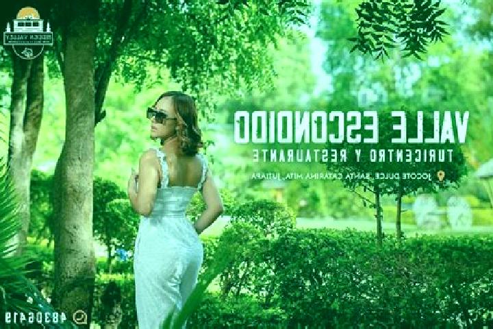 Olivia, 22 — Escort in Valle Escondido, Mexico
