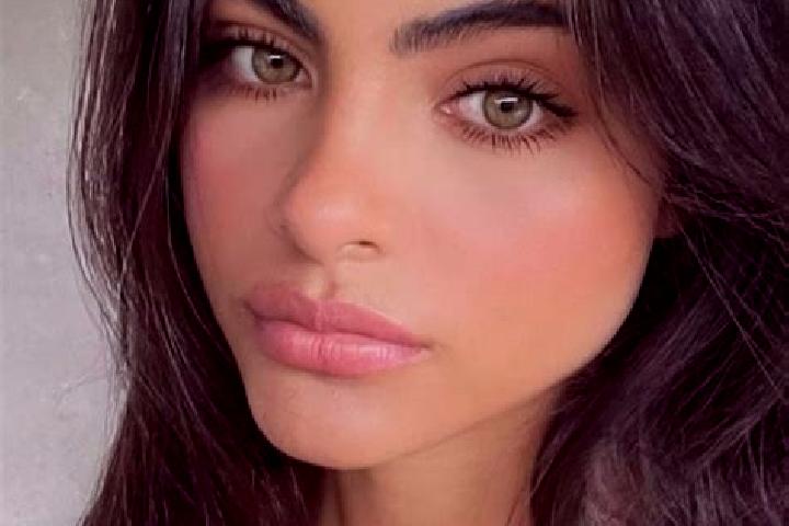 Olivia, 23, a black grey-eyed indian companion based in Yae Twin Kone. Offering Travel Companion, Overnight, Dinner Date. Available for incall and outcall, d...
