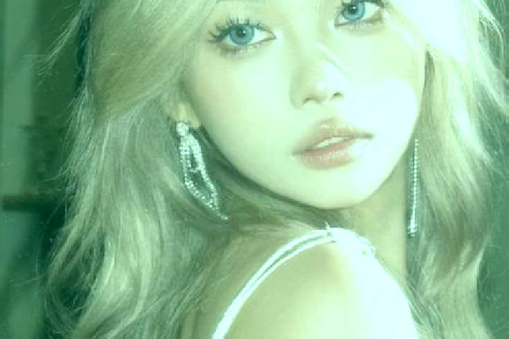 Olivia, 23, a blonde dark-eyed asian companion based in Taloy. Offering Striptease, OWO, Roleplay, Erotic Massage, BDSM. Available for incall and outcall, ov...