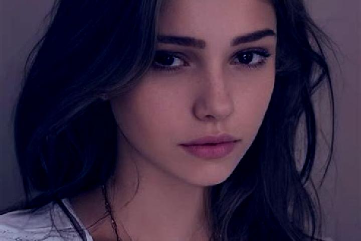 Olivia, 23, a chestnut grey-eyed slavic companion based in Amandola. Offering Fetish, CIM, Dinner Date, Party Girl, Erotic Massage. Available for incall and ...