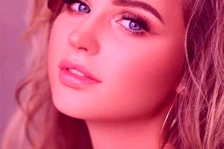 Olivia, 23, a dark blonde blue-eyed european companion based in Yarkovo. Offering Dinner Date, Travel Companion, Massage, Prostate Massage, GFE. Available fo...