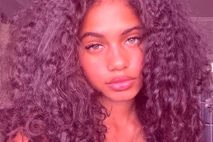 Olivia, 24, a black blue-eyed ebony companion based in Canford Heath. Offering Fetish, Deep French Kissing, Massage, Domination, Dinner Date. Available for i...