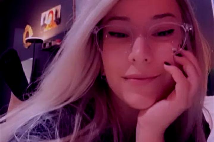 Olivia, 24, a blonde grey-eyed indian companion based in Dobo. Offering Overnight, Domination, Travel Companion. Available for incall and outcall, overnight ...