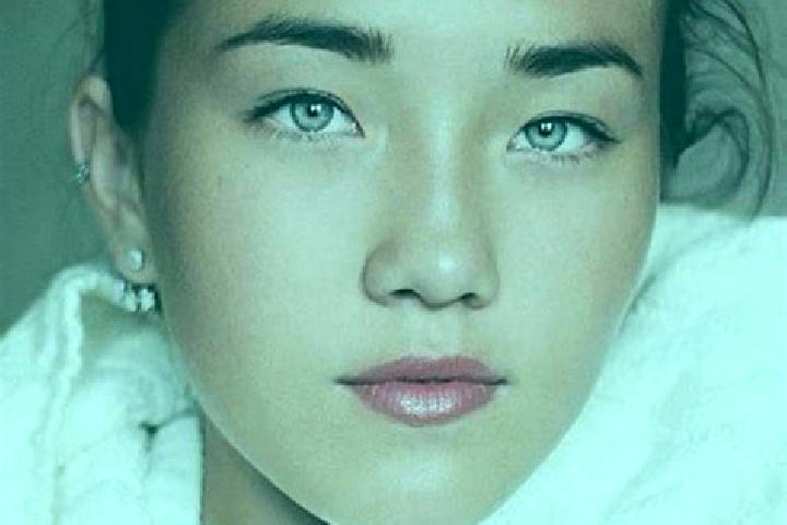 Olivia, 24, a red grey-eyed caucasian companion based in El Consejo. Offering Overnight, Striptease, Couples, Fetish. Available for incall and outcall, overn...