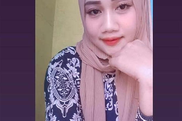 Olivia, 24 — Escort in Jungkat Selatan, Indonesia