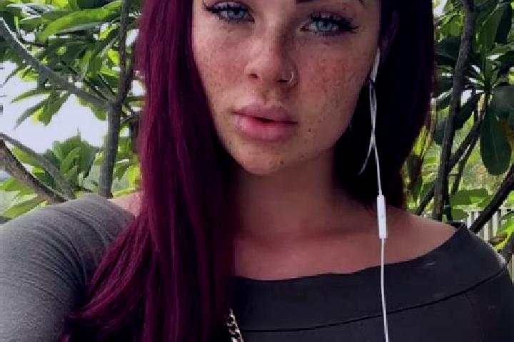 Olivia, 25, a auburn blue-eyed caucasian companion based in Viuz-la-Chiesaz. Offering Fetish, OWO, Overnight. Available for incall and outcall, overnight boo...