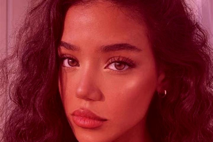 Olivia, 25, a black brown-eyed mediterranean companion based in Domblans. Offering CIM, Fetish, Travel Companion. Available for incall and outcall, day and e...