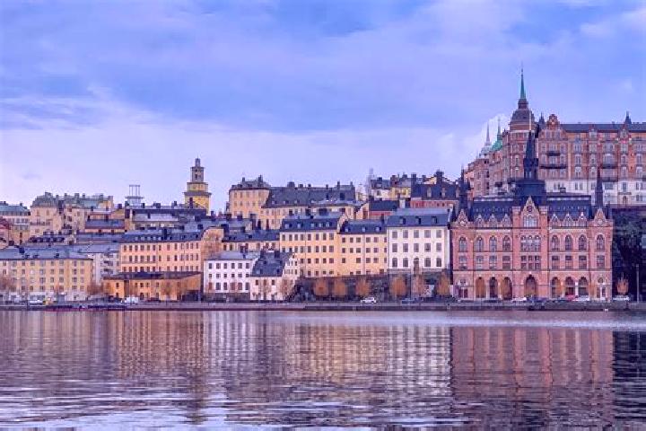 Olivia, 25 — Escort in Lugnas, Sweden
