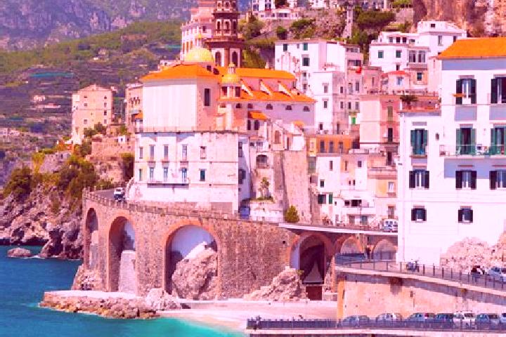 Olivia, 25 — Escort in Taio, Italy