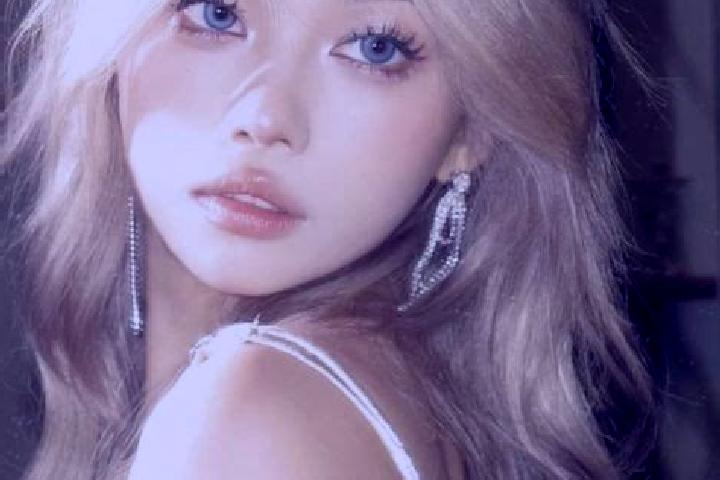Olivia, 26, a blonde blue-eyed asian companion based in Strum. Offering Massage, GFE, Domination, Tantra. Available for incall and outcall, overnight booking...