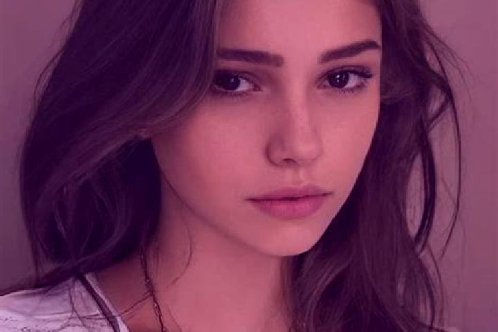 Olivia, 26, a chestnut hazel-eyed slavic companion based in Poettelsdorf. Offering Massage, BDSM, Duos, Dinner Date, GFE. Available for incall and outcall, o...