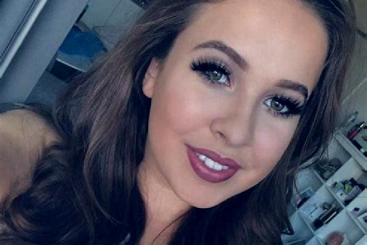 Olivia, 26, a dark blonde dark-eyed ebony companion based in Indianopolis. Offering Overnight, Roleplay, Dinner Date, Erotic Massage. Available for incall an...