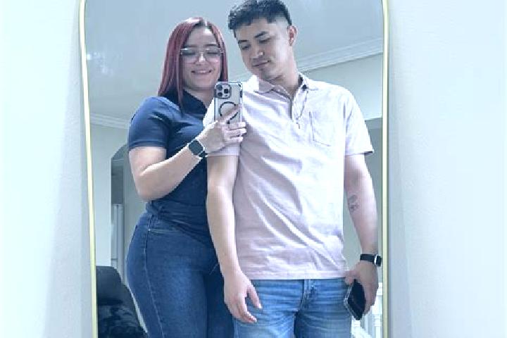 Olivia, 26 — Escort in Luna, Philippines
