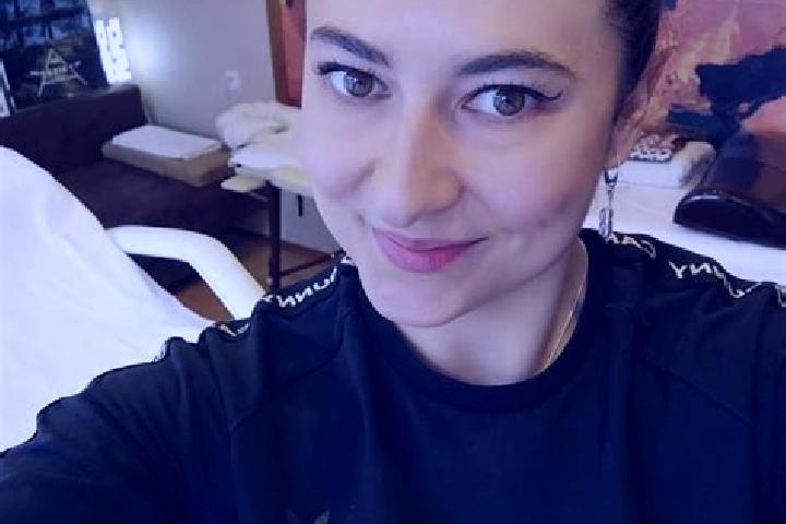Olivia, 28, a black amber-eyed mediterranean companion based in Porici nad Sazavou. Offering Travel Companion, Dinner Date, Striptease. Available for incall ...