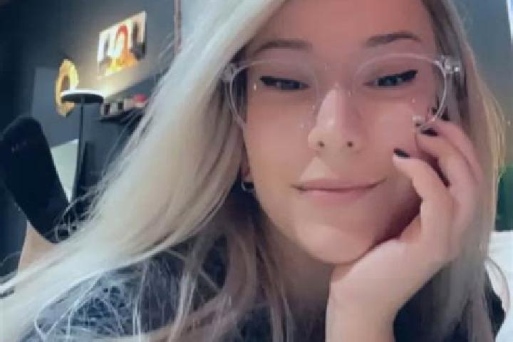 Olivia, 28, a blonde grey-eyed ebony companion based in Maroon Town. Offering Tantra, Overnight, Striptease. Available for incall and outcall, day and evenin...