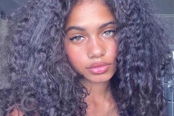 Olivia, 28, a red blue-eyed ebony companion based in Boulieu-les-Annonay. Offering Couples, CIM, Overnight. Available for incall and outcall, day and evening...