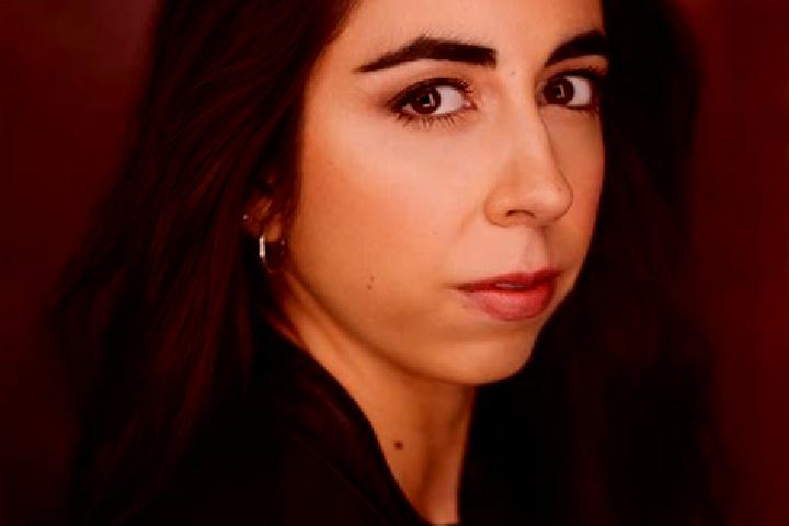 Olivia, 28 — Escort in Cerisano, Italy