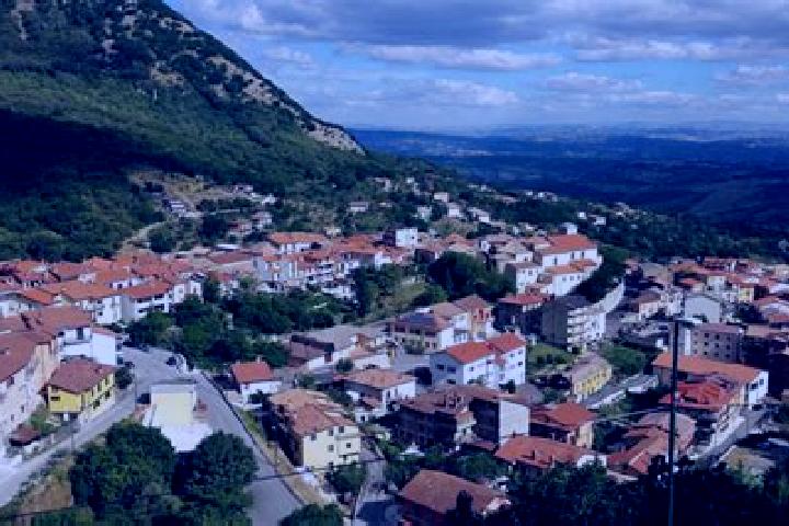 Olivia, 28 — Escort in Chiusano di San Domenico, Italy