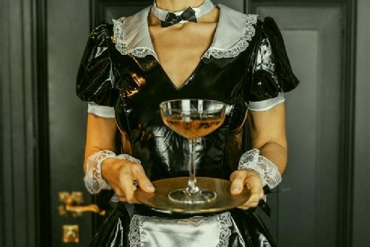 Olivia, 29, a black grey-eyed caucasian companion based in Singojuruh. Offering Erotic Massage, A-Level, Fetish, Party Girl, Couples. Available for incall an...