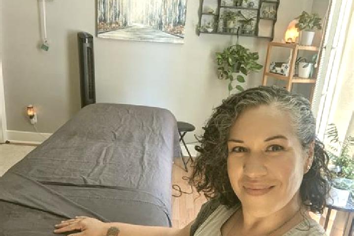 Olivia, 29, a black grey-eyed ebony companion based in Sahintepe. Offering Massage, Tantra, Couples. Available for incall and outcall, day and evening dates.