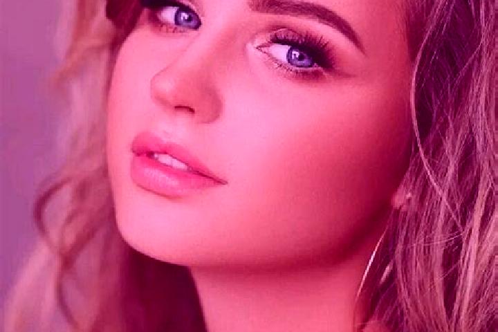 Olivia, 29, a dark blonde blue-eyed slavic companion based in Guanaba. Offering Deep French Kissing, Erotic Massage. Available for incall and outcall, day an...