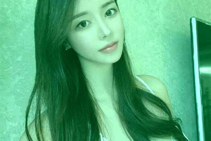 Olivia, 29 — Escort in Daihui, China