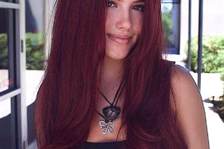 Olivia, 30, a auburn dark-eyed indian companion based in Einselthum. Offering Striptease, Fetish, Girlfriend Experience. Available for incall and outcall, ov...